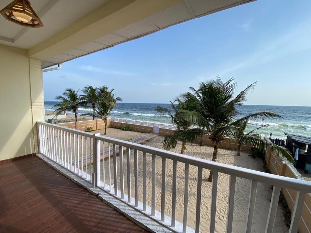 Oceanfront Wavecrest Hotel Lekki Exterior foto